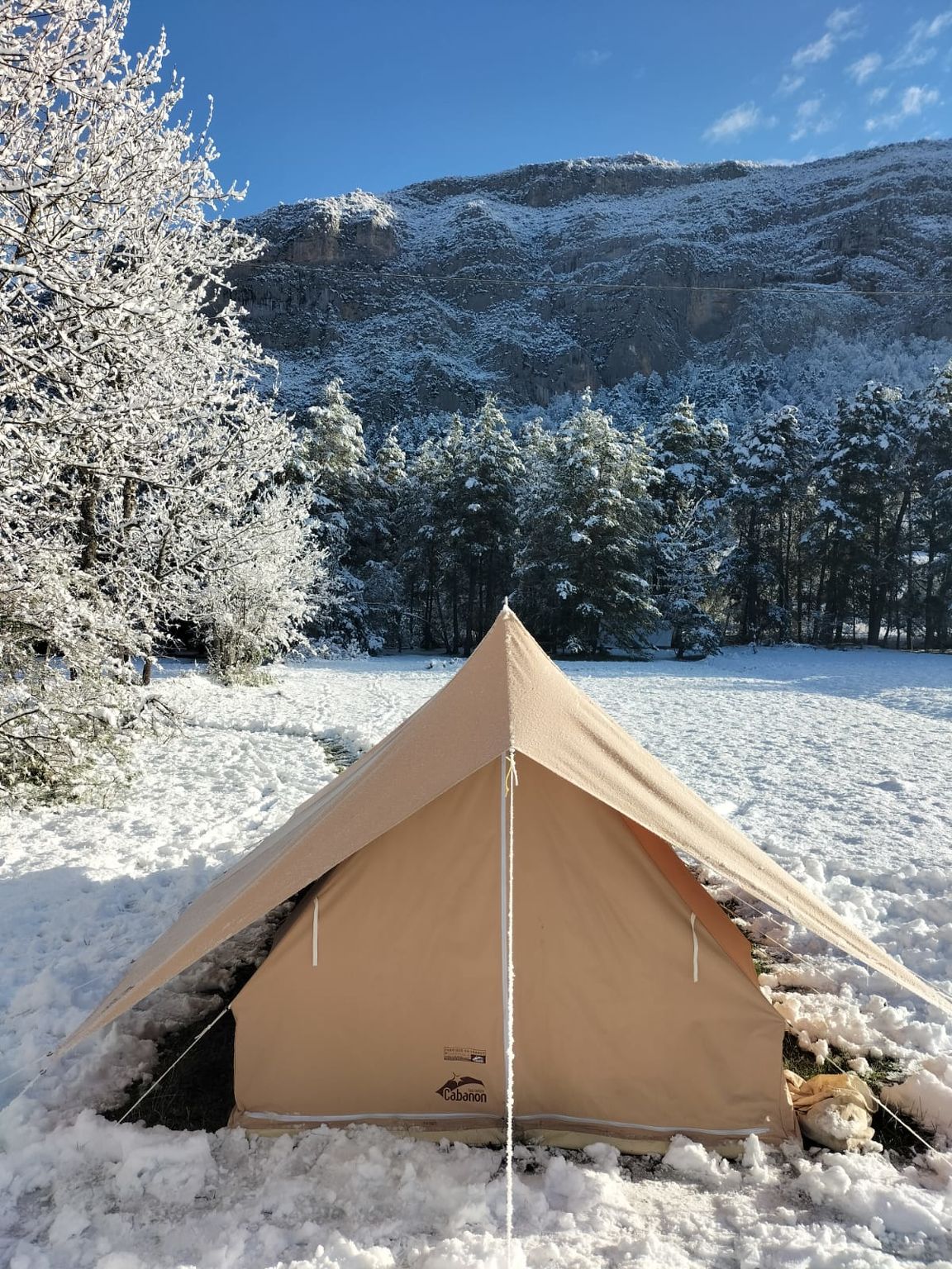 tente - scout - neige - camps - nature - paysage