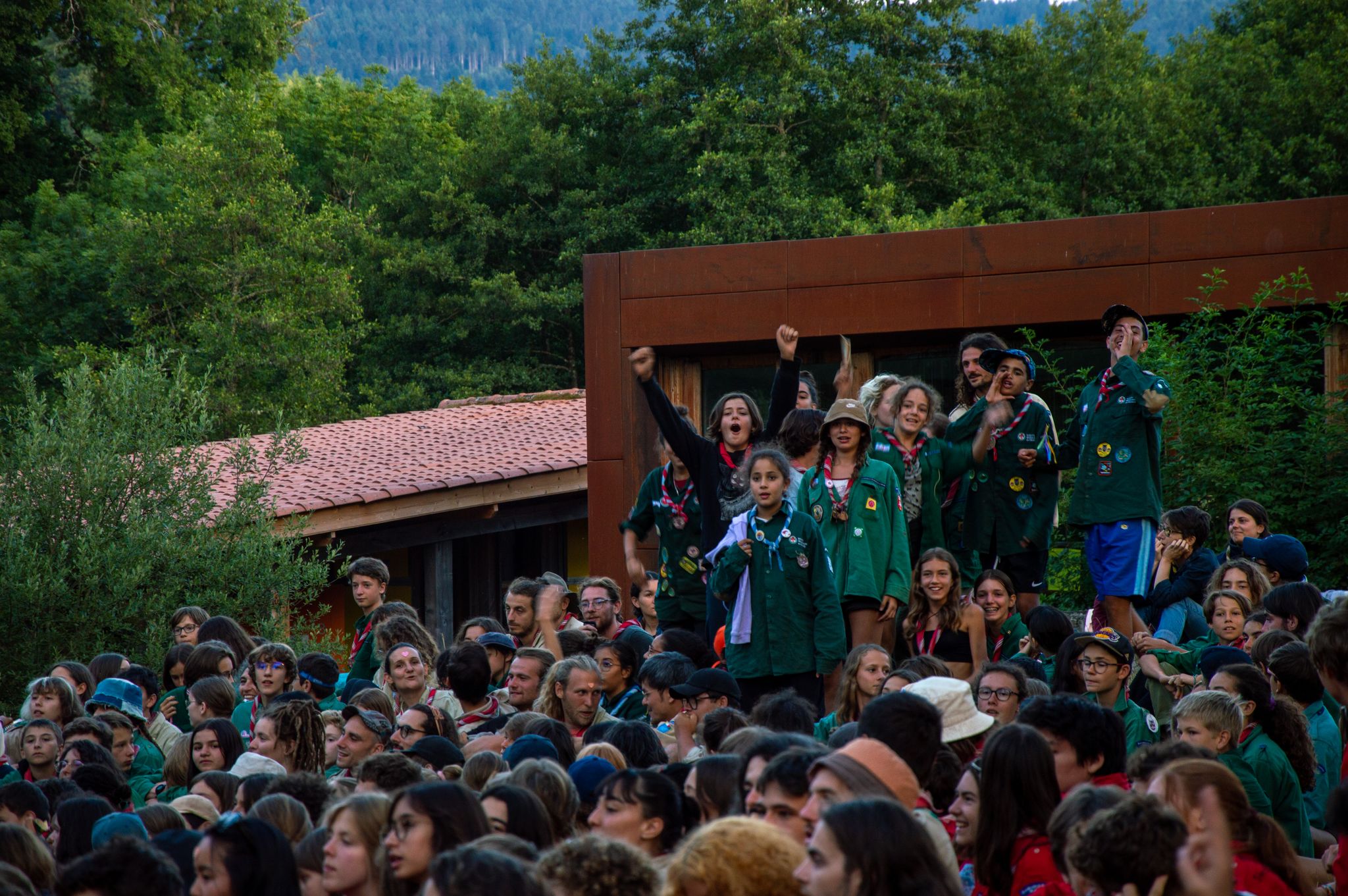 20220730122209-ce2ad26b