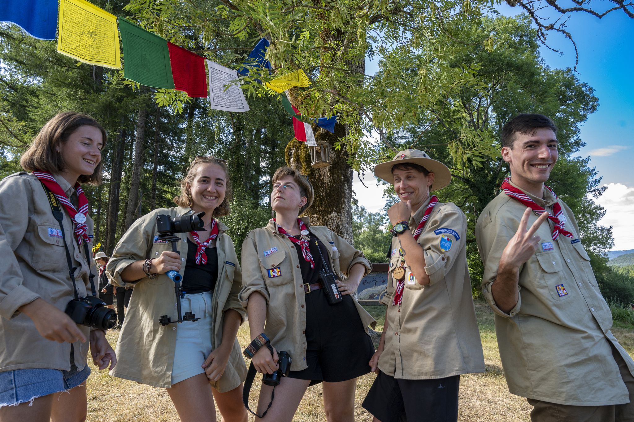 20220806142248-b98937e7